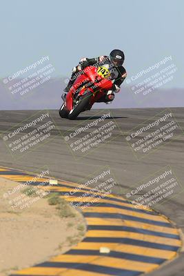 media/Oct-08-2023-CVMA (Sun) [[dbfe88ae3c]]/Race 3 Amateur Supersport Middleweight/